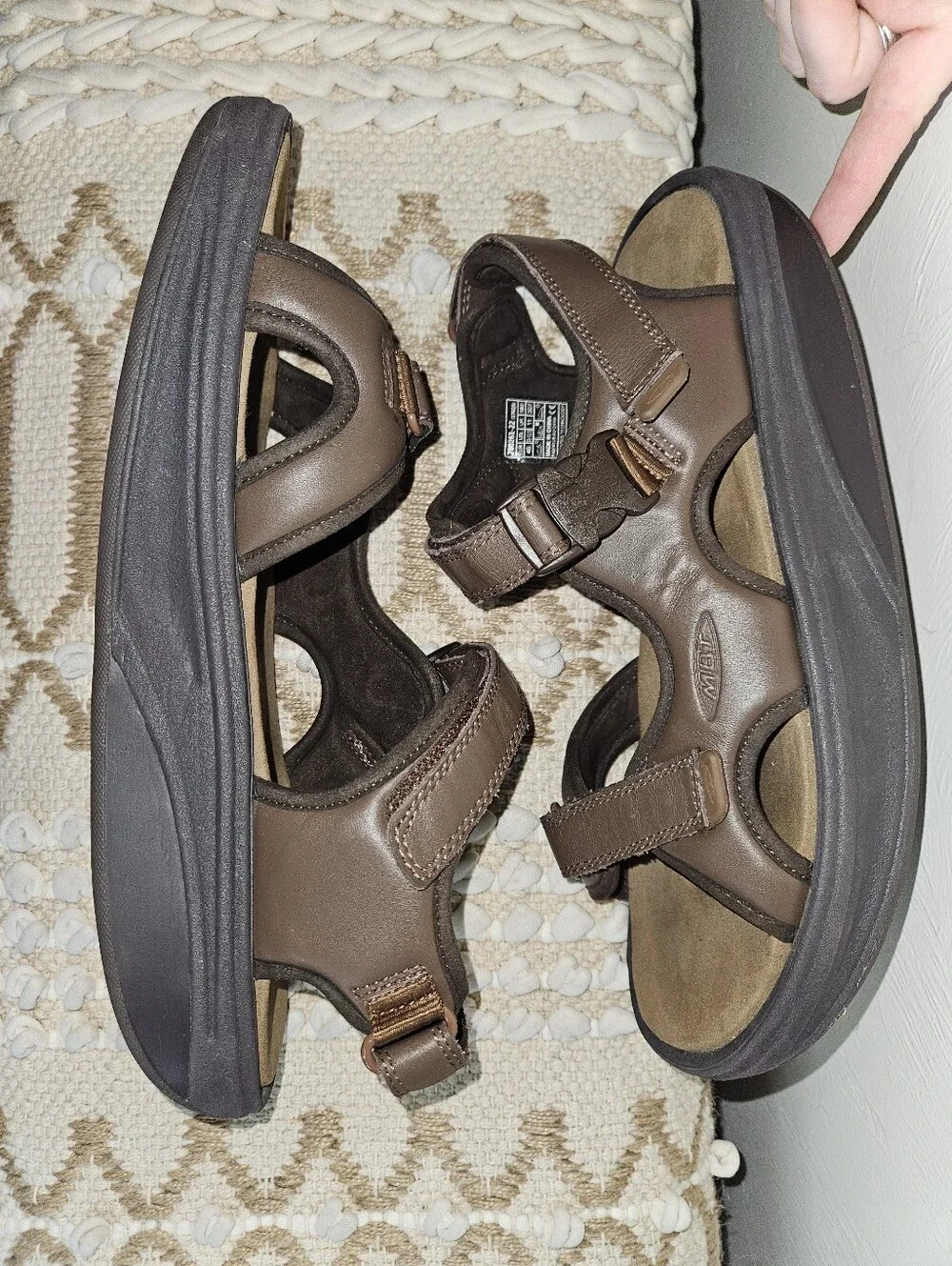 MBT Sandals Men 12 - 12.5 Kisumu 3S Brown Adjustable Sport Shoe Outdoor Leather